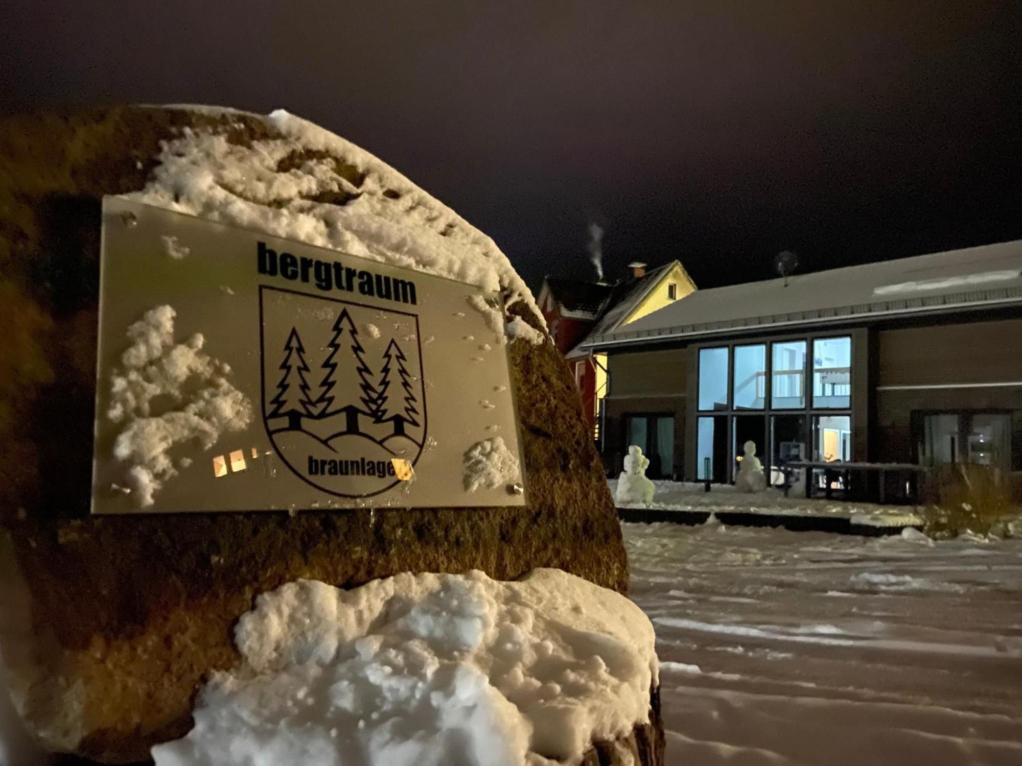 Bergtraum Braunlage Im Harz, 17 Gaeste, Sauna, Pool Villa Dış mekan fotoğraf